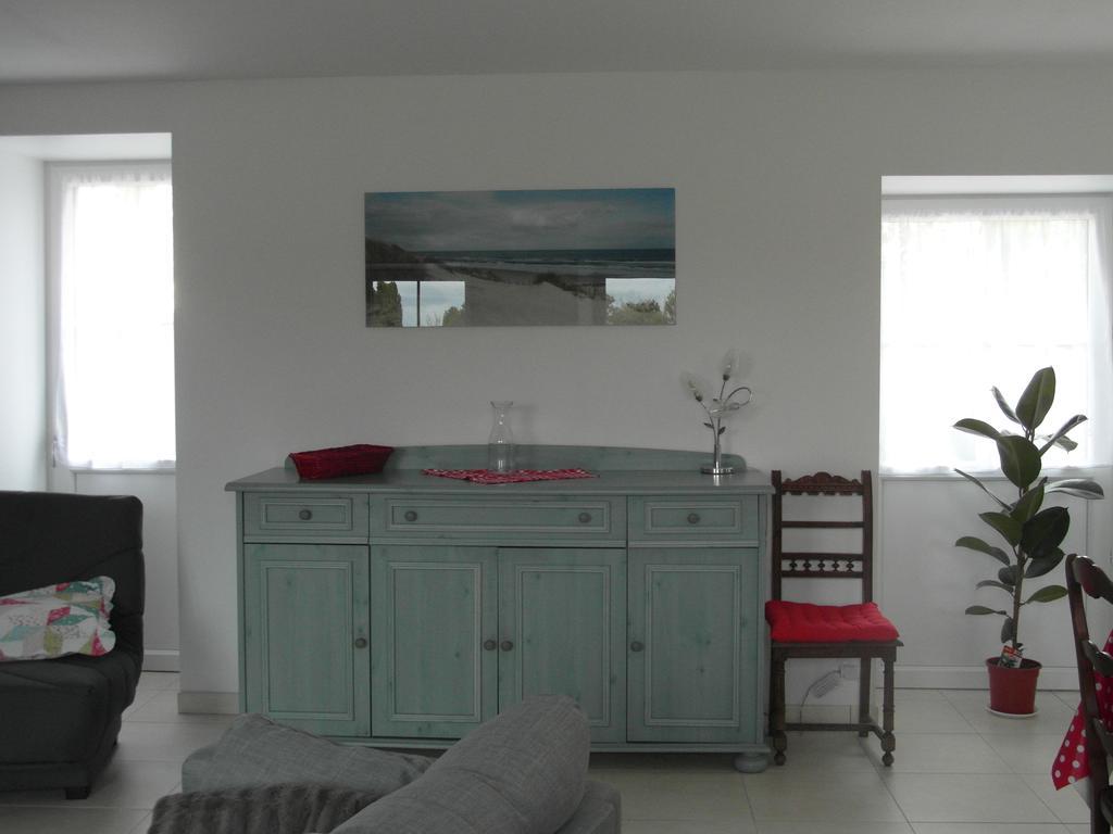 Les Hirondelles De La Baie Villa Vains Luaran gambar